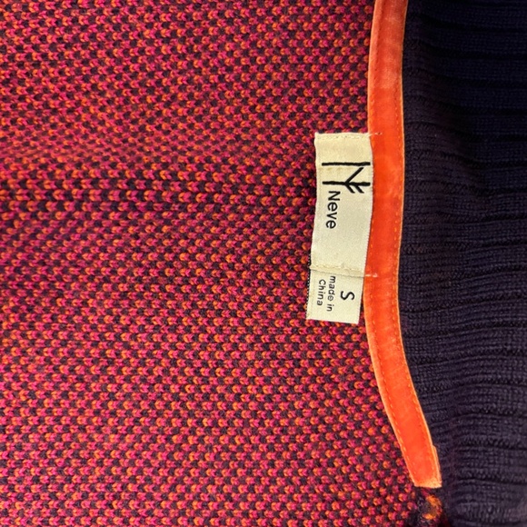 Neve 100% Wool Patterned Sweater Vest Small - Picture 4 of 5